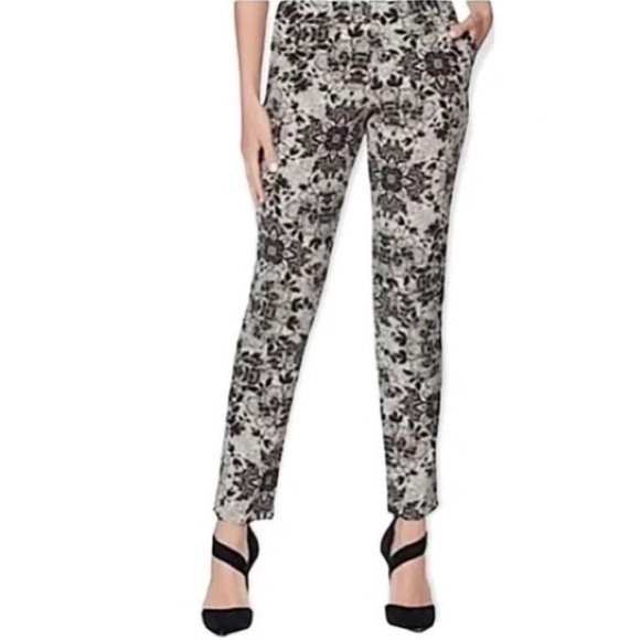 G by Giuliana Disney Alice Through the Looking Glass Pants - Picture 1 of 5